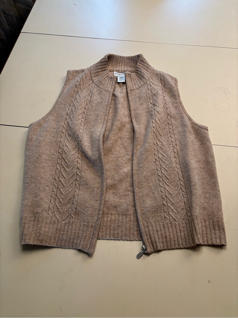 Pendleton Beige/Tan Ribbed Wool Cardigan - Picture 2 of 3